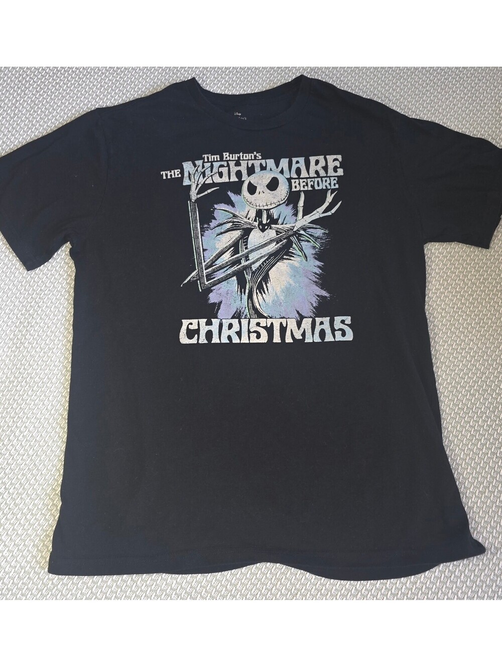 Tim Burtons A nightmere Before Christmas men's t-shirt size medium